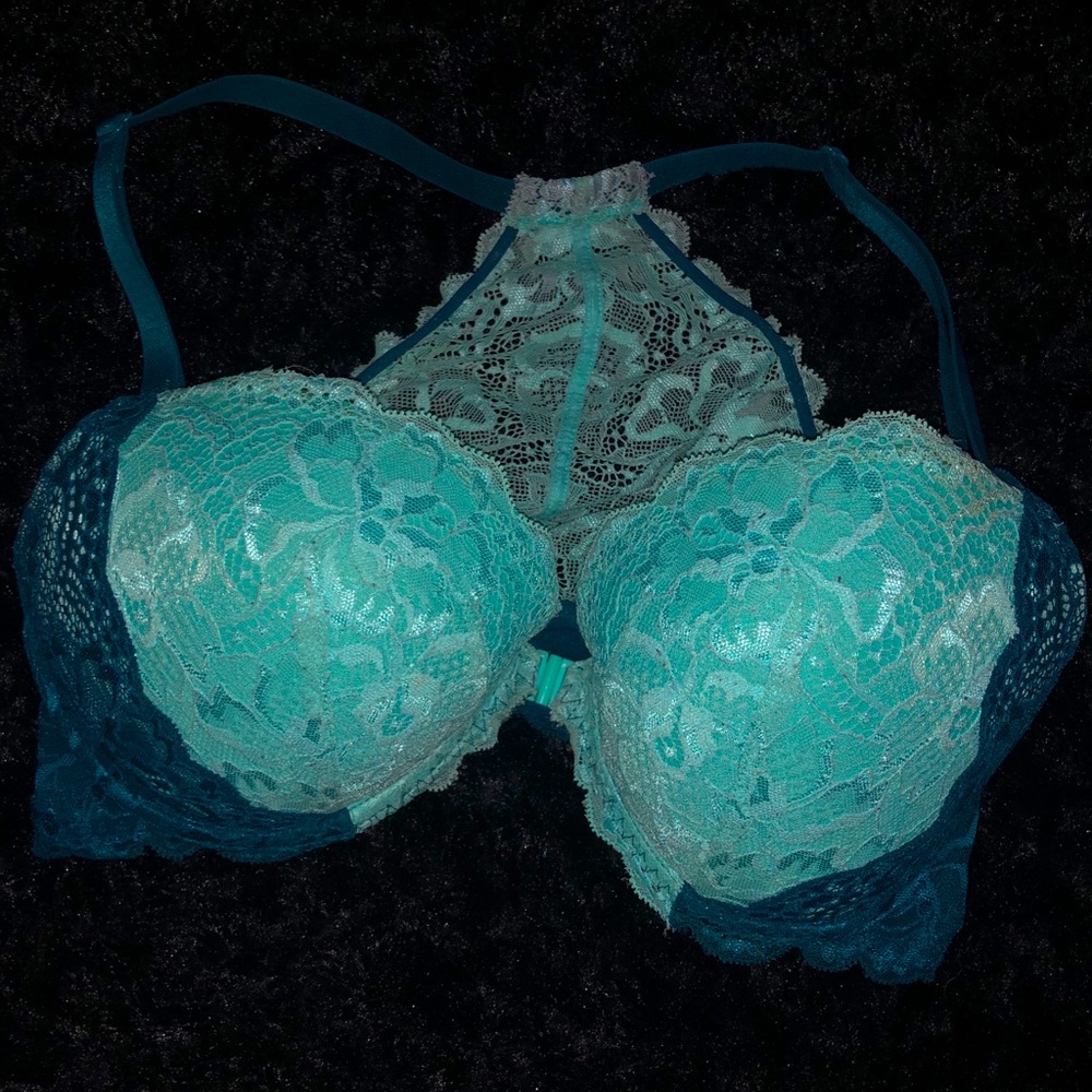 Victoria’s Secret PINK 34DD date racerback bra